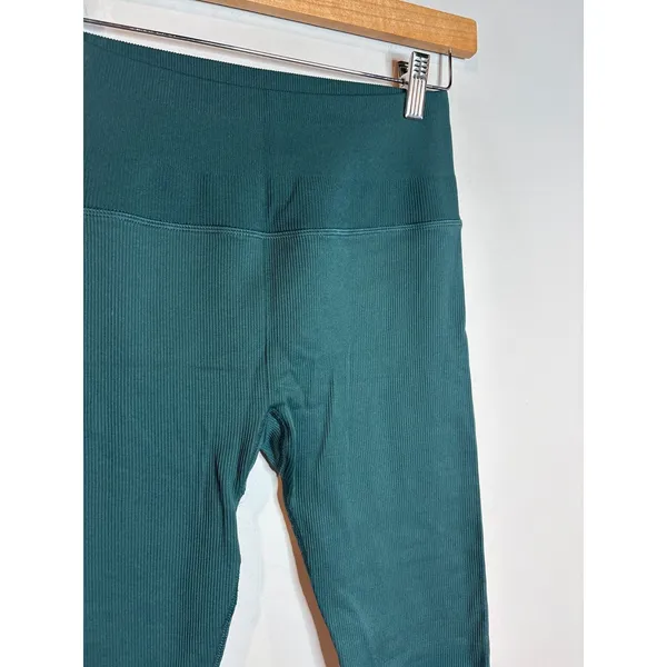 ALO Yoga Seamless Ribbed Mindful Movement Legging Midnight Green - Image 5