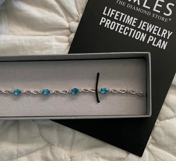 Zales Oval Swiss Blue Topaz Infinity Link Bracelet Sterling Silver 925 - Image 4