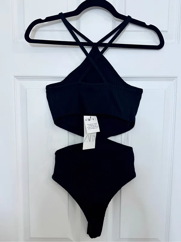 NWT Zara Cut Out Halter Bodysuit – Black – M - Image 10