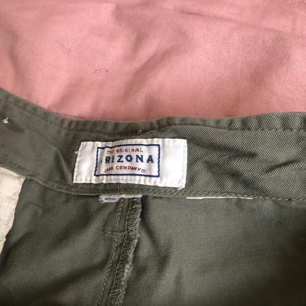 Vintage Arizona Hiking Fisherman Granola Cargo Green high Waisted Pleated Cuff Mom Shorts Khaki Utility Y2K 2000s 90s #streetwear #cottagecore #forest #boho #hipster country western hippie Measurement in pics - Image 2