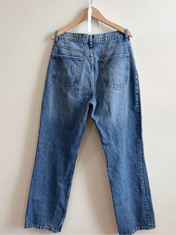ZARA High Rise Straight Leg Jeans Medium Wash Size 6 (US 6 / EUR 38) - Image 2