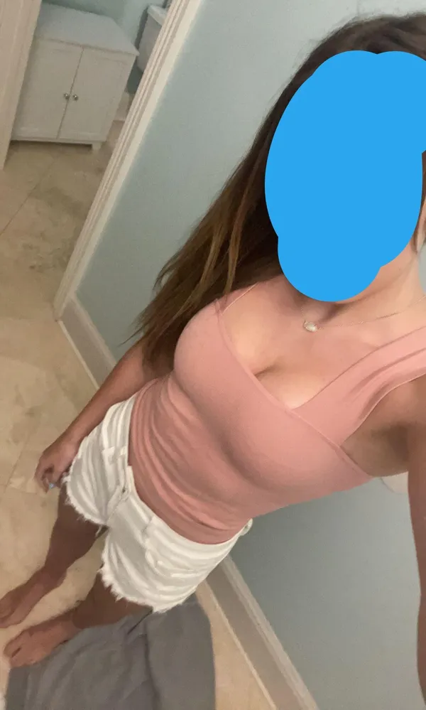 Dynamic pink top - Image 4