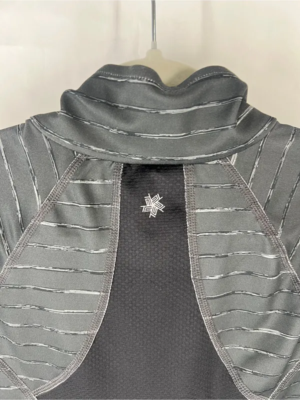 Tek Gear DryTek Gray‎ Striped Quarter Zip Running Top Size M - Image 6