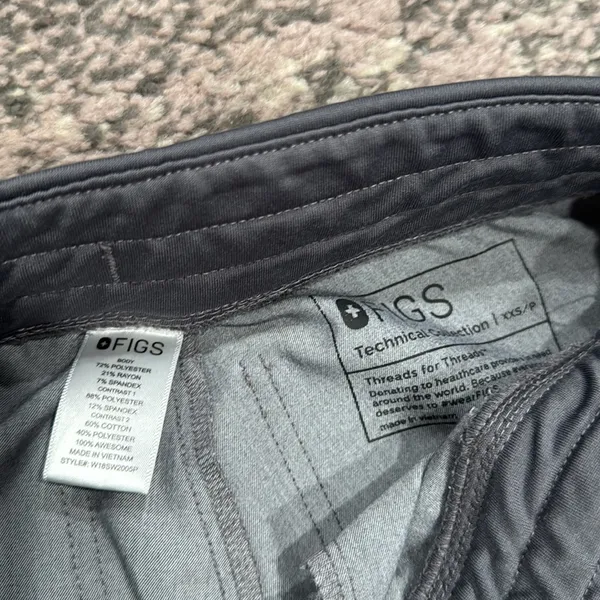 Figs Women’s Petite Graphite Silver Grey Zamora Jogger Scrub Pants XXS - Image 3