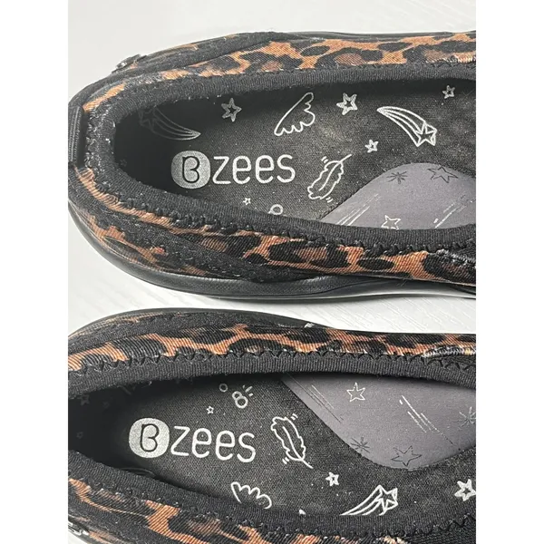 Bzees Rosie‎ Leopard Print Slip On Comfort Shoes Women's 7.5M Lightweight - Image 3