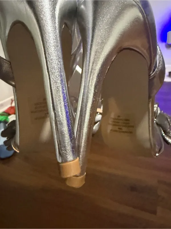 NWOT Steve Madden Ulyana metallic silver rhinestone floral heels summer party - Image 11