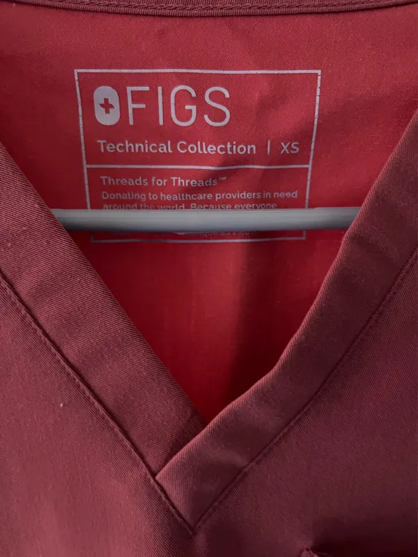 FIGS Scrub Top - Image 3