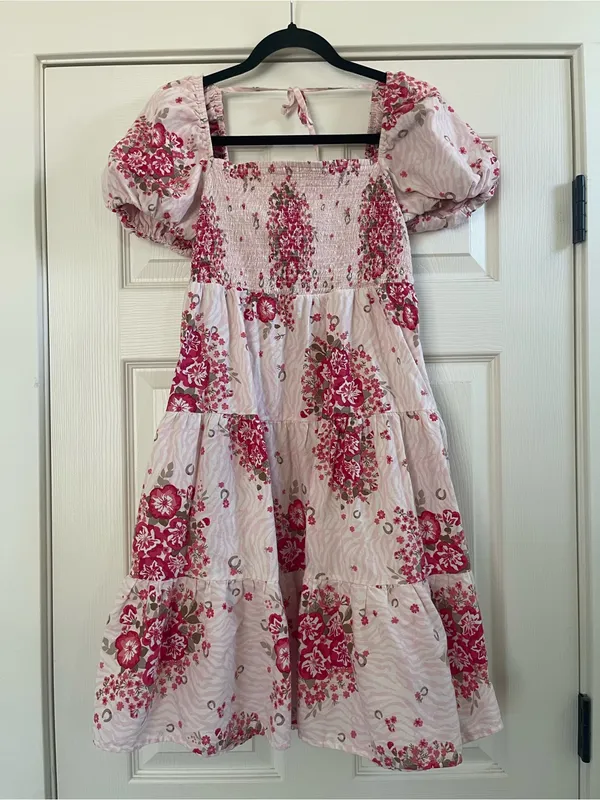 Women’s Ariat Sweetie Wild Flower Floral Smocked Dress Pink Size M - Image 5