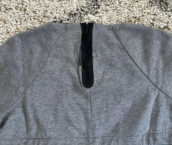 Nike EUC  Tech Fleece Mesh Crewneck Pullover - Image 10