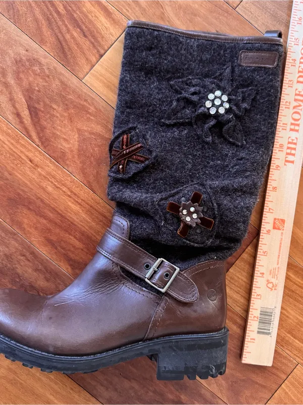 Bronx Vinyage Womans Two-Tone Brown Leather and Charcoal Felt Embellished Boots - Image 10