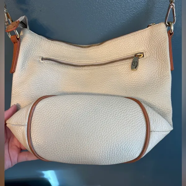 Valentina Crossbody Bucket Bag - Image 11