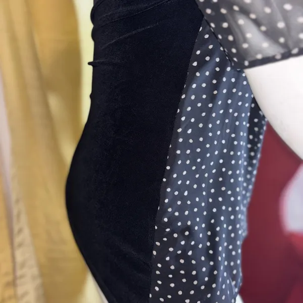 Polka‎ Dot Women's Top Black Size M - Image 3