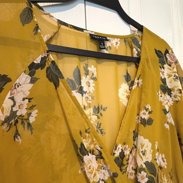 Torrid Floral Chiffon High Low Maxi Dress Flutter Sleeve Gold Size 1 1X No Slip - Image 8