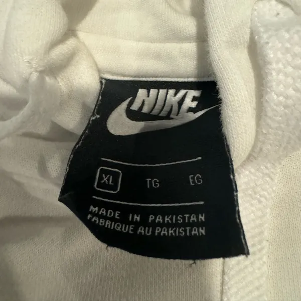 Nike Unisex Sweatshirt - Image 3