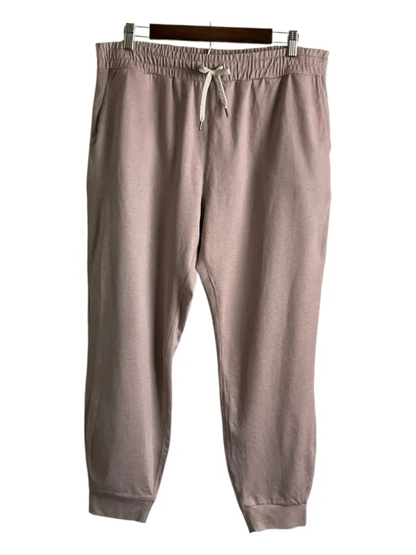 Vuori Relaxed Drawstring Jogger Pants in Dusty Pink - Image 2