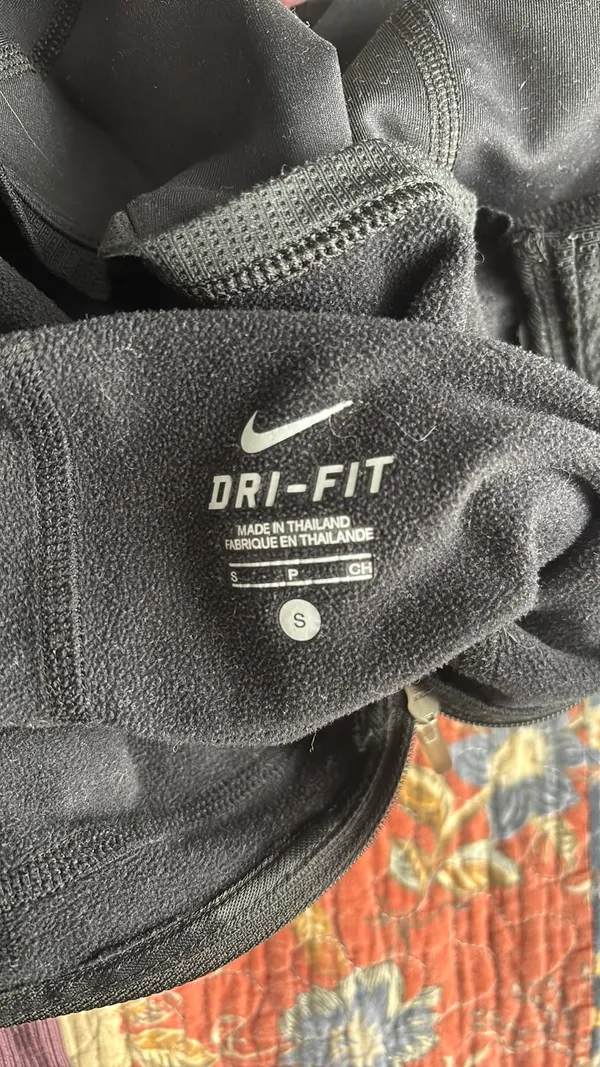 Nike Dri-Fit Quarter-Zip - Image 4