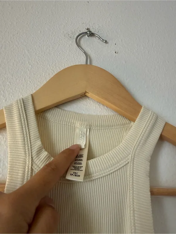 SKIMS Cream Ribbed Racerback Tank Top - Image 3