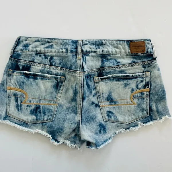 American Eagle Outfitters Studded Distressed Jean Shorts Size S - Image 6