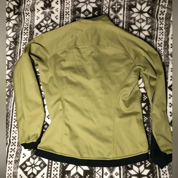 Mountain Hardwear gore wind stopper - Image 4