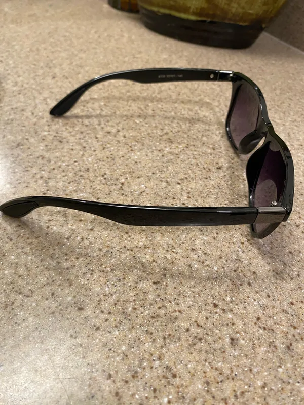 Ray-Ban Sunglasses - Image 6
