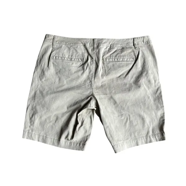 Aeropostale Women's Mid Rise Bermuda Khaki Shorts w/ 9 in. Seam - Image 3