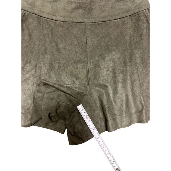 1.STATE Women's‎ High Waist Shorts Vegan Faux Suede Pleated Olive Earth Sz S - Image 6