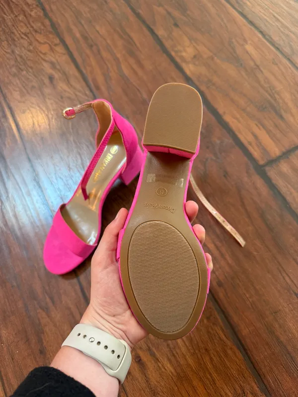 Pink heels Size 6 - Image 2