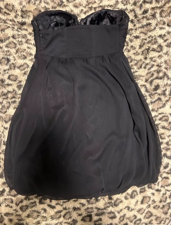 Vintage GUESS Strapless Ruched Bodice Dress - Image 2