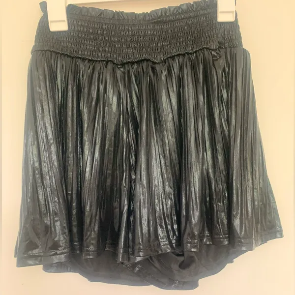 Smocked Waist Pleated Shorts these three boutique - Image 3