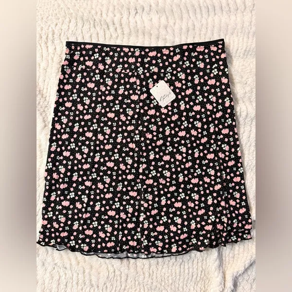 Free People Floral Mini‎ Slip Skirt NWT Black Motif Pink Ditsy Print Size 4 - Image 2