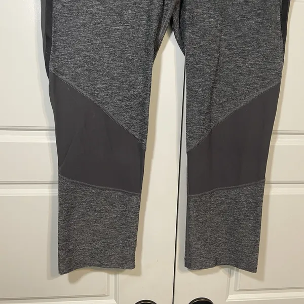 The North Face Womens Gray Athletic‎ Crop Leggings Activewear large - Image 5