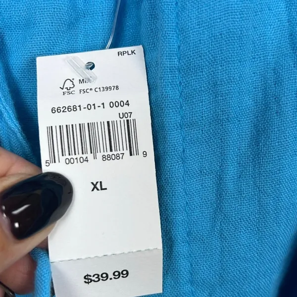 Gap Blue Shorts size XL NWT - Image 3