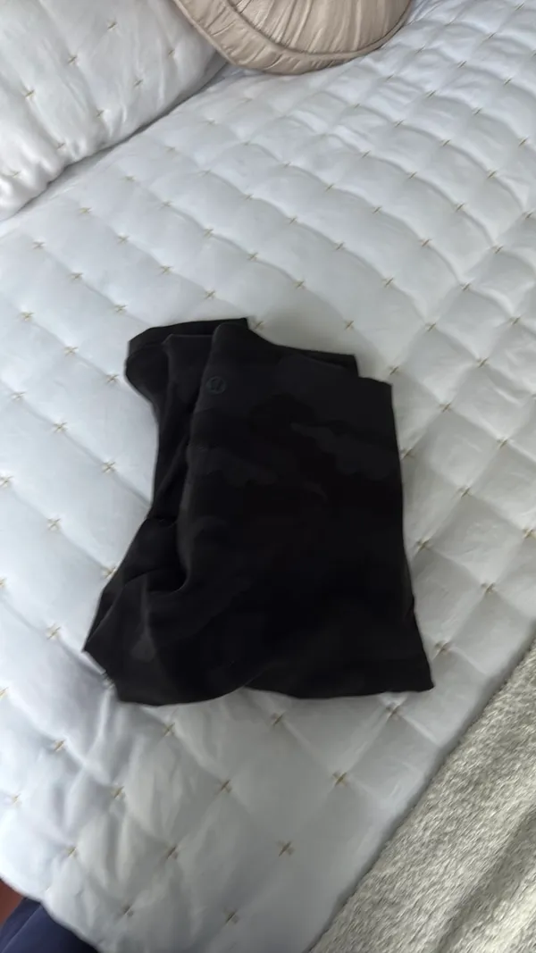 Lululemon Camo Align Leggings Black 25" - Image 2