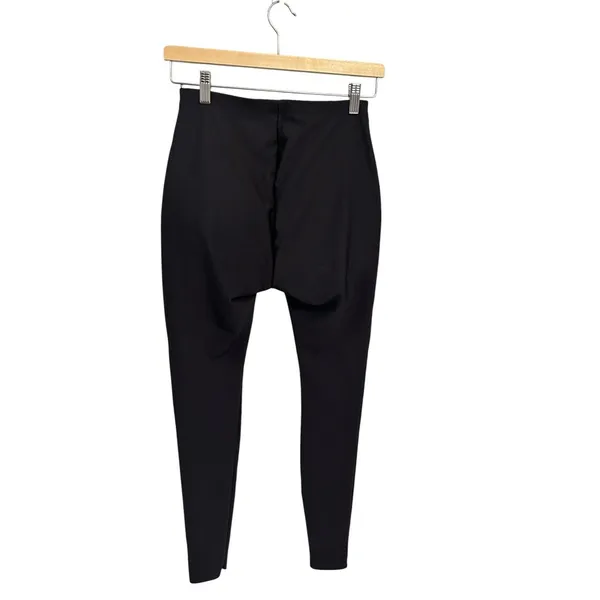 Skims Body Butt Enhancing Padded Legging onyx Medium New with tags - Image 3