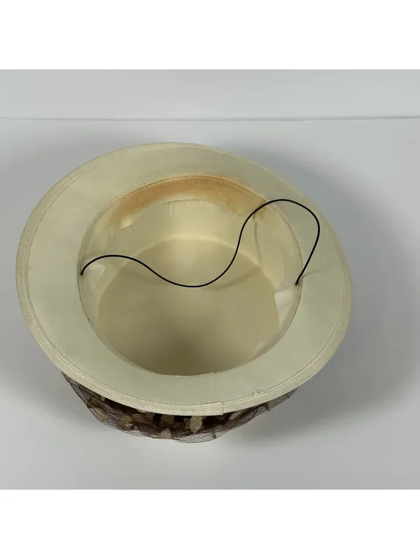 Vintage Ladies' Ivory Satin Hat with Brown Leaf Detail - Image 8