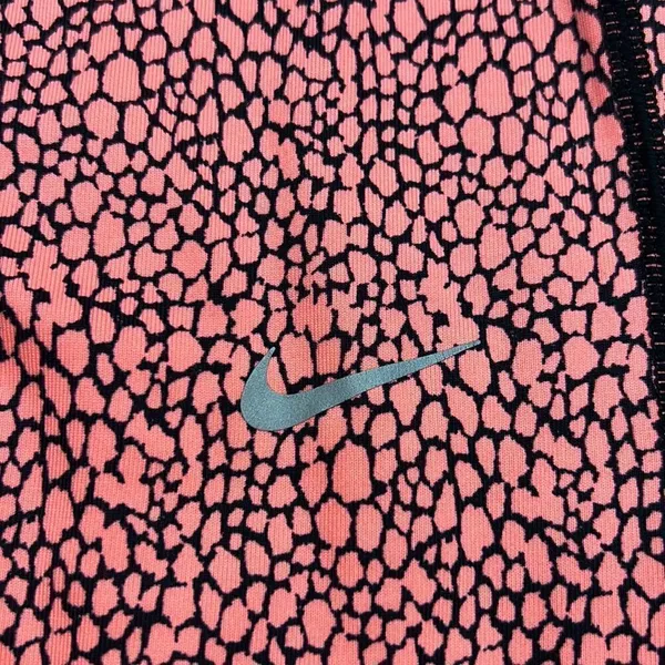 Nike crackle print medium Capri length leggings - Image 3