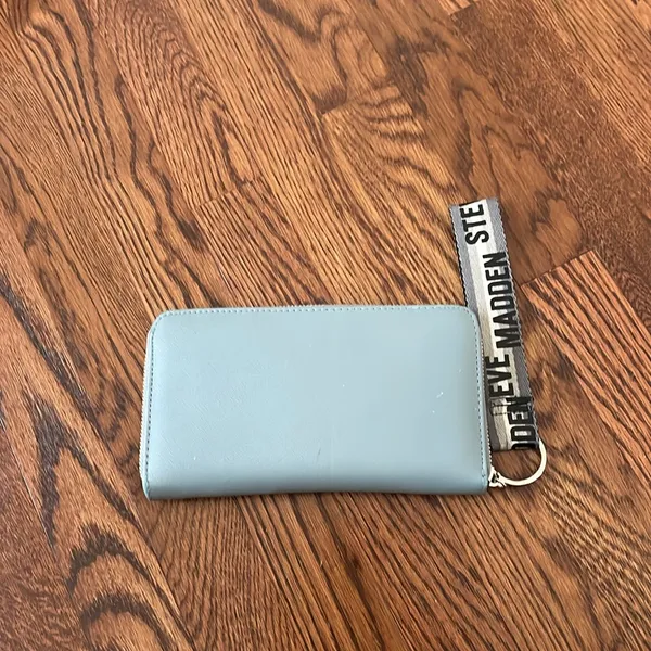 Steve Madden Wristlet with key chain - Image 2