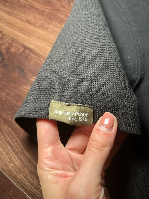 Zara Black T-shirt size small - Image 8