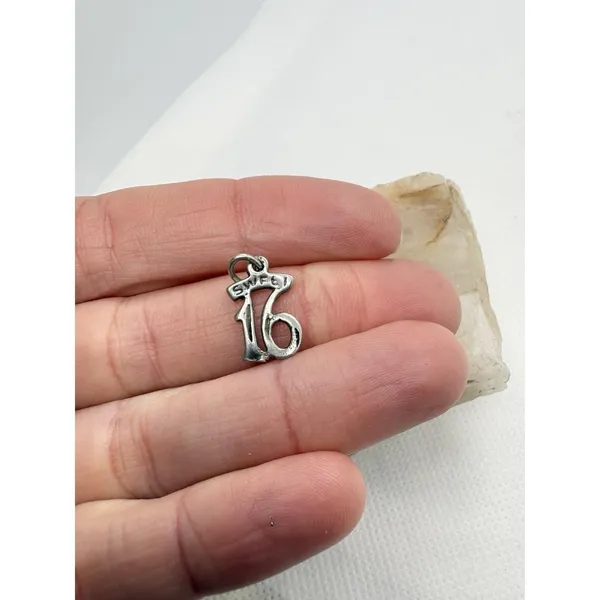 Vintage Sterling Silver Sweet 16 Charm Birthday Number 16 Bracelet Charm Tested‎ - Image 4