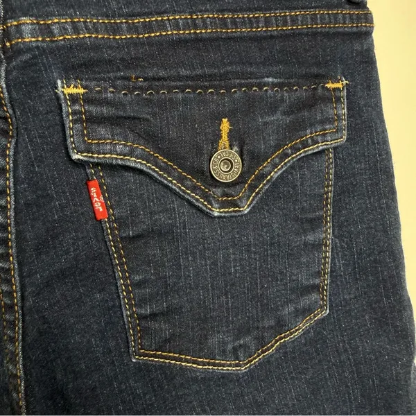 Levi’s 512 Perfectly Slimming Bermuda Length Denim Jean Shorts Size 10 - Image 3