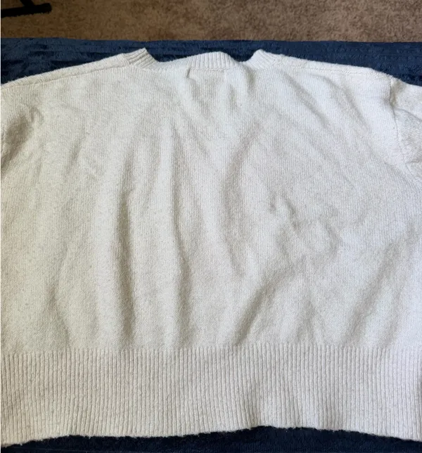 Jessica Simpson Cropped Sweater - Image 6