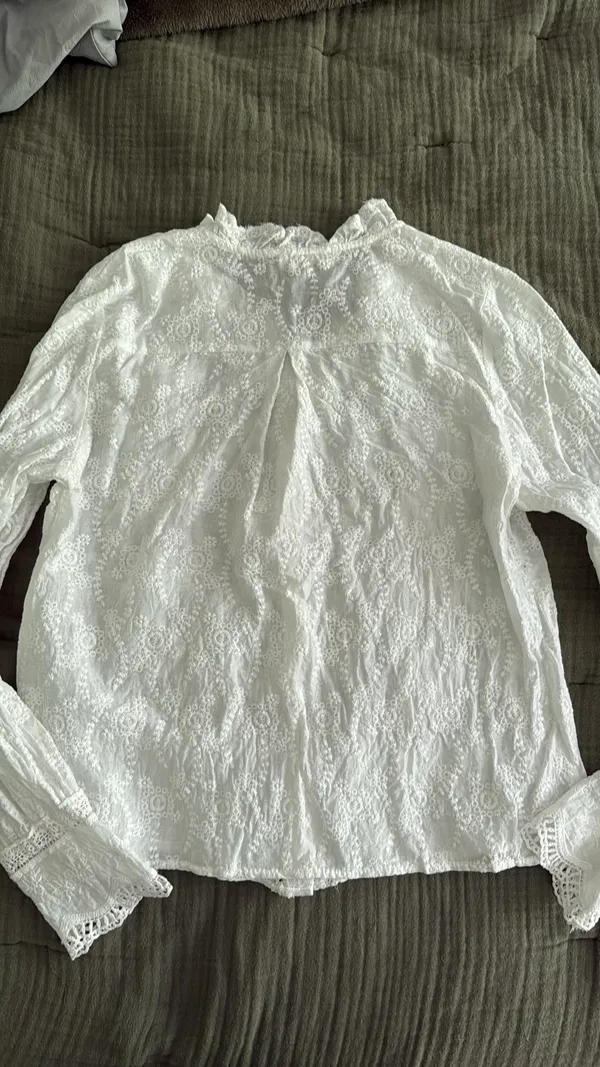 Easy Clothes White Eyelet Top - Image 4