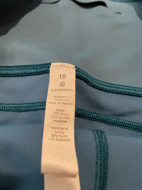 Lululemon Align Leggings Crop - Image 4