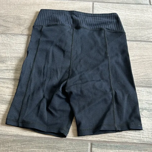 For love and lemons black bike shorts - Image 3