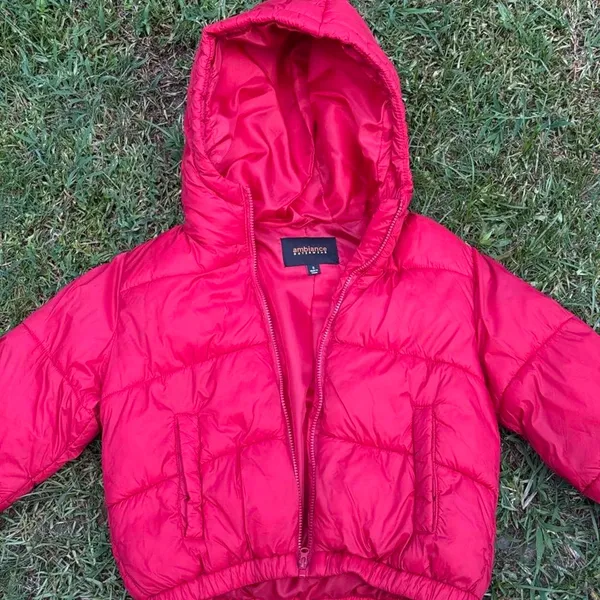 Red hooded puffer jacket size small - Image 4