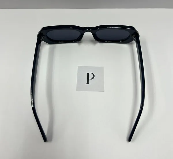 90s retro black sunglasses / small 90s style black sunglasses - Image 4