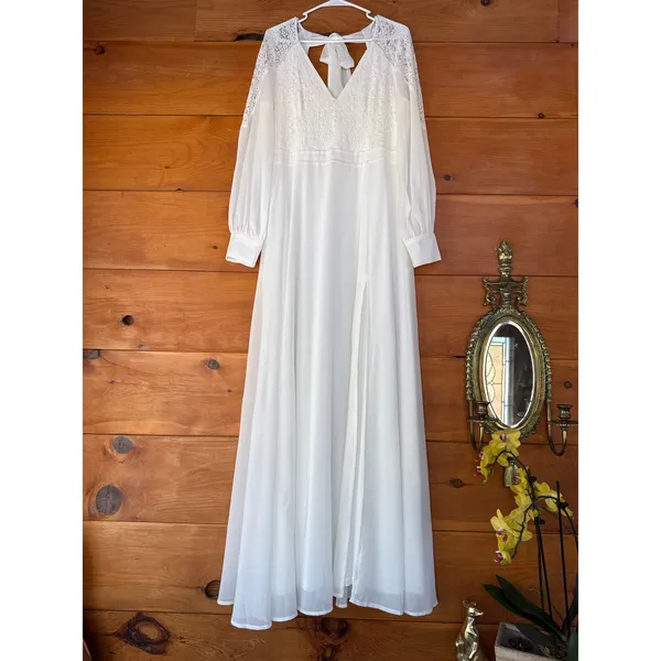 NWOT Lulus Astra White Lace Long Sleeve Backless Maxi Dress Wedding Bridal Sz M - Image 5