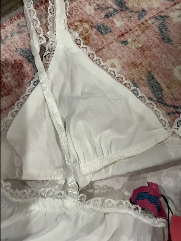 NWT Edikted‎ small white tank top - Image 9