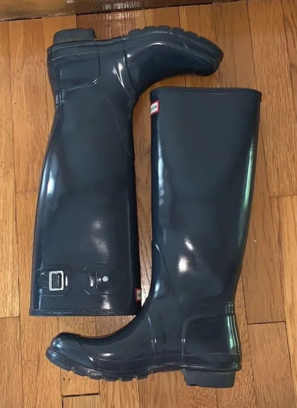 Hunter Rain Boots Tall Dark Grey - Image 2