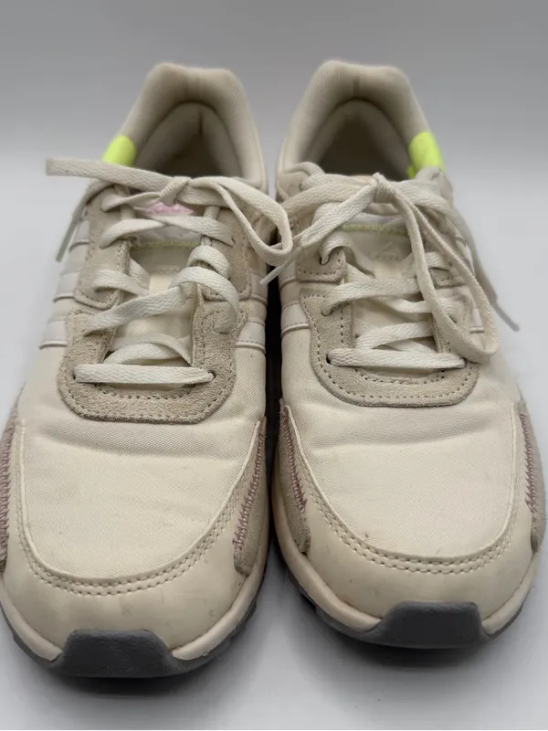 Adidas Retrorun FY6494 Womens 7.5 Chalk White Beige Suede Retro Sneakers - Image 2